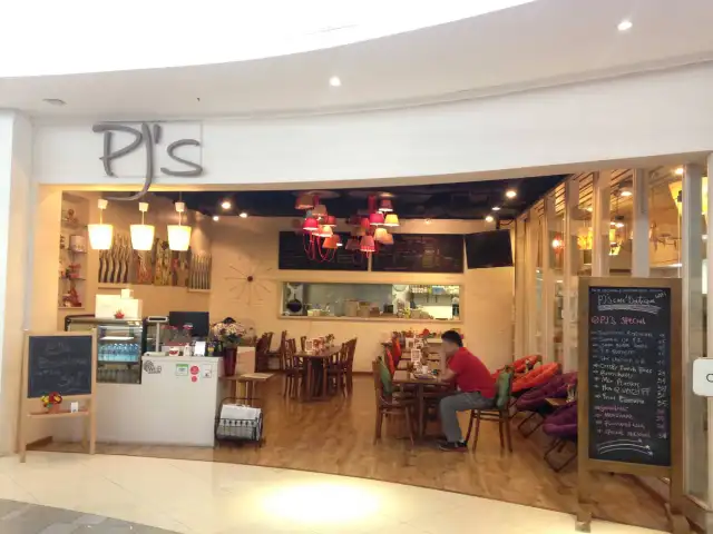 Gambar Makanan PJ's Coffee and Boutique 3