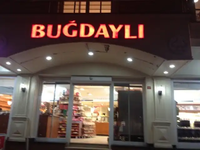 Bugdayli Pastane-Cafe-Restaurant'nin yemek ve ambiyans fotoğrafları 3