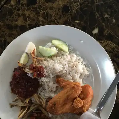 Nasi Dagang Kuala Kemaman