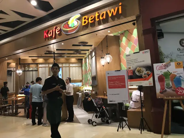 Gambar Makanan Kafe Betawi 11