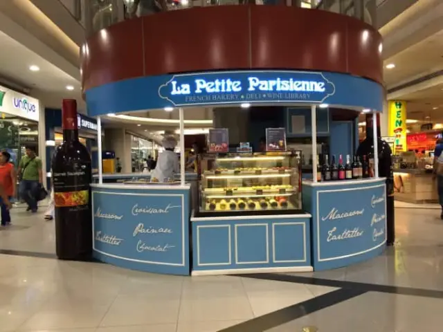 La Petite Parisienne Food Photo 4