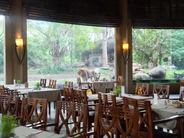 Gambar Makanan Tsavo Lion Restaurant - Bali Safari Marine Park 6