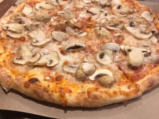 Play Pizza'nin yemek ve ambiyans fotoğrafları 9