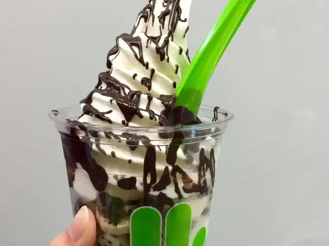 Gambar Makanan llaollao 16