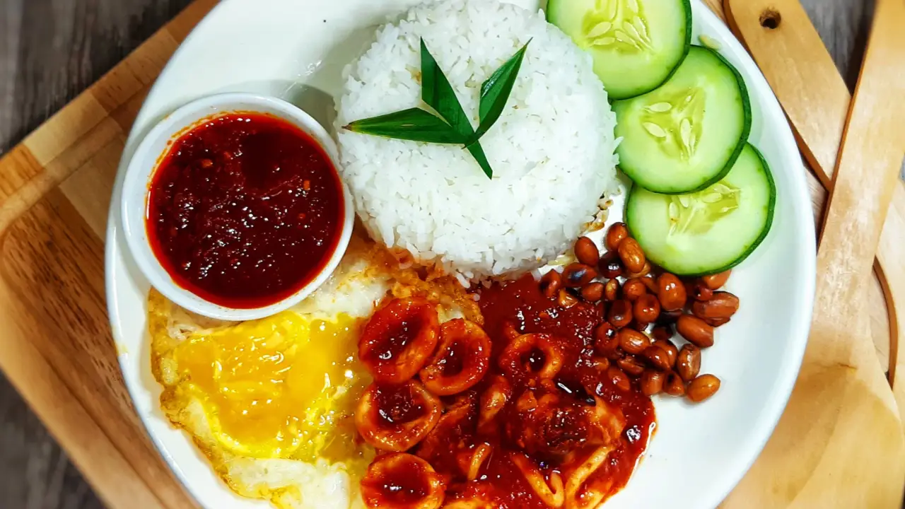 Sue Nasi Lemak Sotong (G3 Kompleks Makanan Taman Desa Murni)