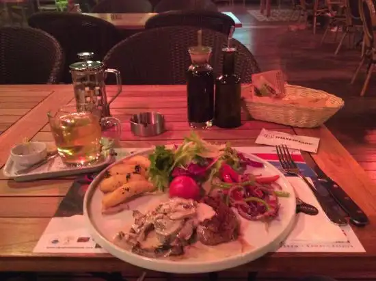 Shakespeare Coffee & Bistro'nin yemek ve ambiyans fotoğrafları 43