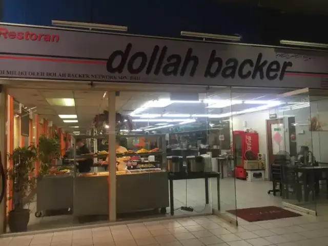 Dollah Backer