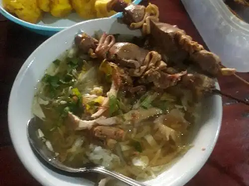 Soto Lenthok Madukismo, Barat Kecamatan Kasihan