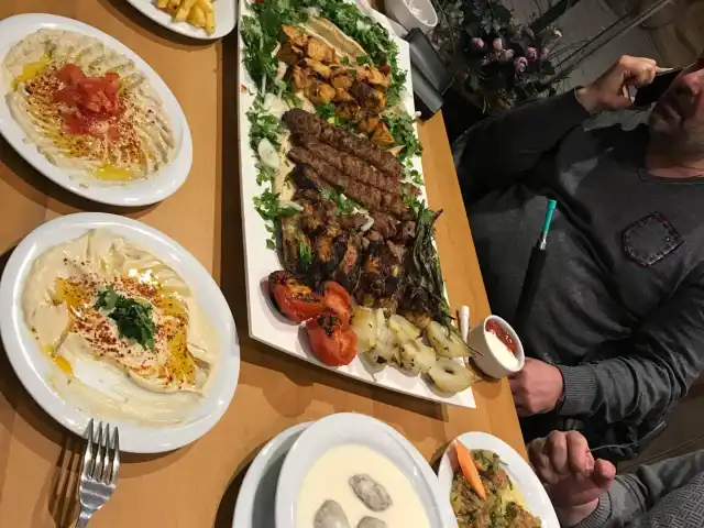 Shahrazad Restaurant'nin yemek ve ambiyans fotoğrafları 1