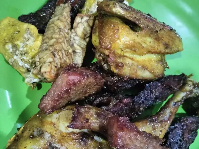 Gambar Makanan Nasi Uduk Kebon Kacang Puas Hati ibu Tati 29