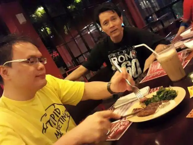 Gambar Makanan Steak Hotel by Holycow! TKP Surabaya 19