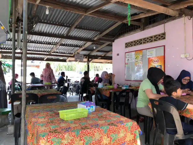 Nasi Kerabu Kambing Bakar Food Photo 4