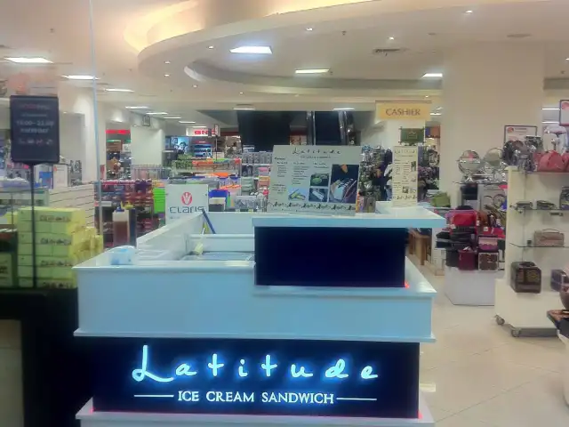 Gambar Makanan Latitude 2