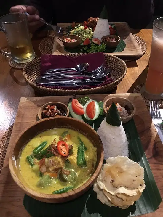 Gambar Makanan Warung Umah Bali 10