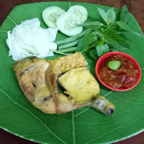 Gambar Makanan Warung Muslim Al Lalapan & Soto, Kuta 12