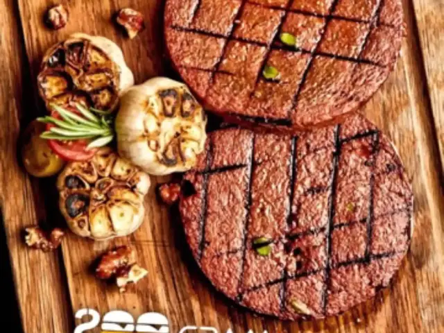 Burger & Sausage 200 Gram'nin yemek ve ambiyans fotoğrafları 5