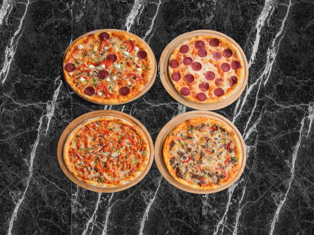 Express Pizza'nin yemek ve ambiyans fotoğrafları 1