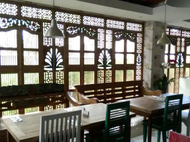 Gambar Makanan de Dapoer - Rhadana Hotel 13