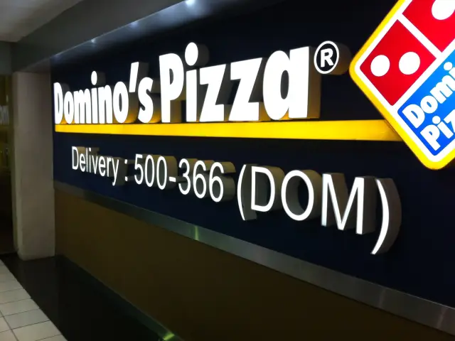 Gambar Makanan Domino's Pizza 7