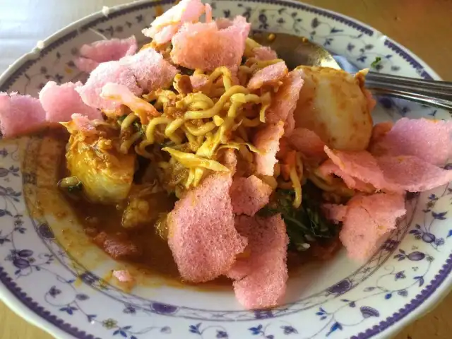 Gambar Makanan Lontong Sayur Uda Uni 1