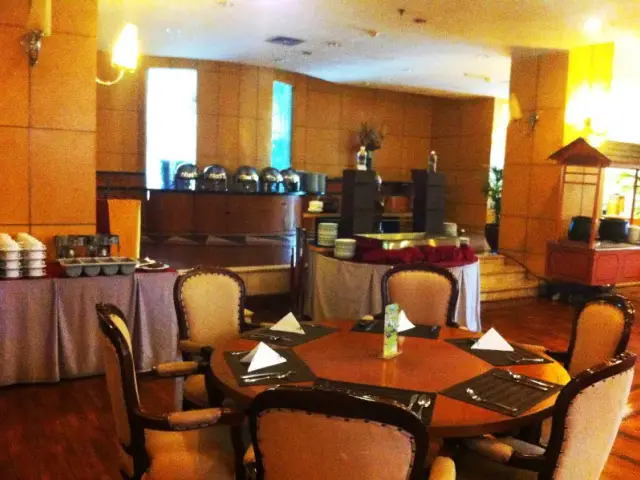 Gambar Makanan The Prince - Oasis Amir Hotel 3