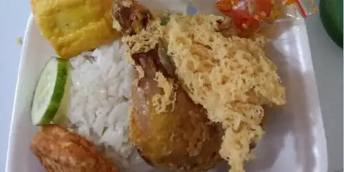 Ayam Kremes dan Ayam Bakar Rien, Cilodong