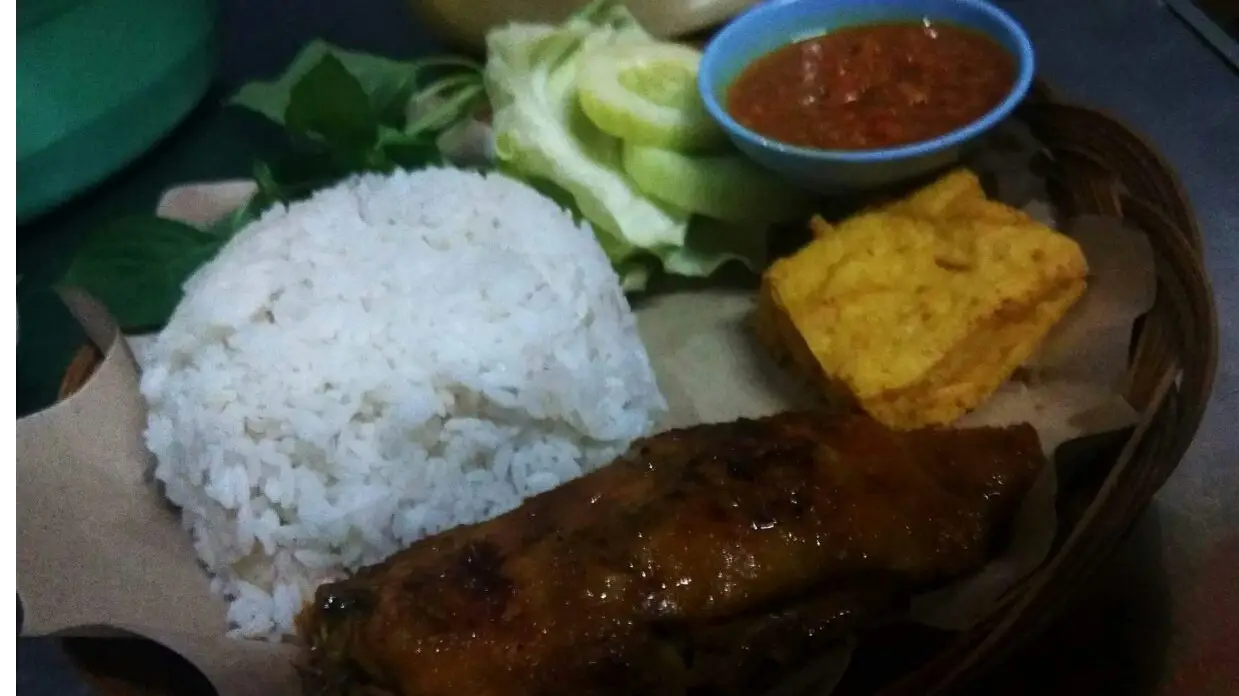 Ayam Presto Kang Ridwan, Mapanget