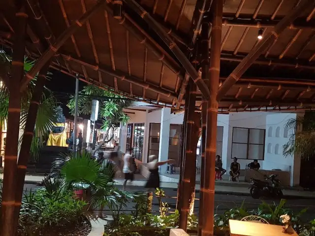 Gambar Makanan Makan Place, Bali 16