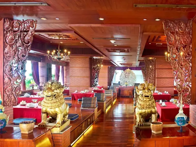 Gambar Makanan Sukhothai Authentic Thailand Restaurant - The Media Hotel & Towers 3