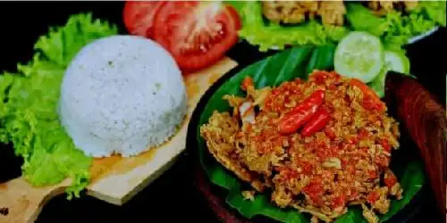 Chicken Dan Geprek Mutiara, Roda Pembangunan