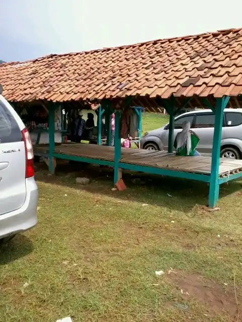 Gambar Makanan Nasi Liwet Buangan Cirata 7