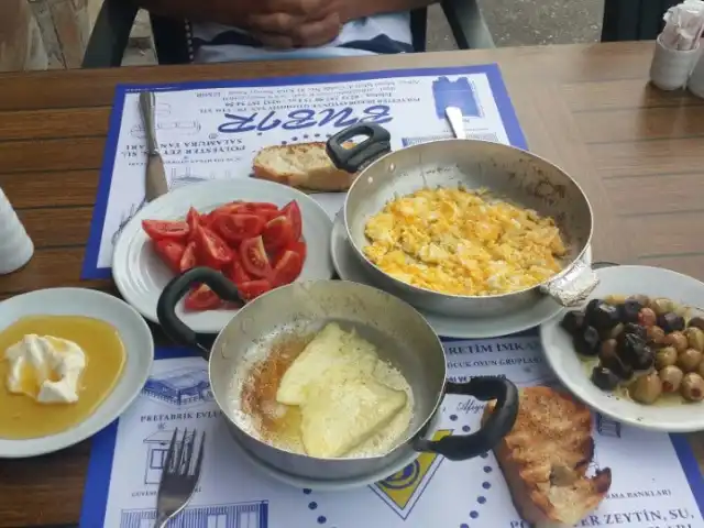 Sedir İzgara & Çorba & Kahvaltı'nin yemek ve ambiyans fotoğrafları 9