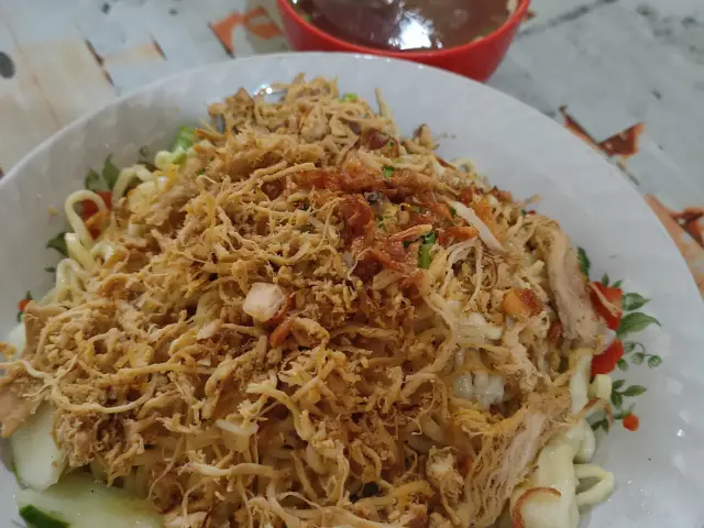 Gambar Makanan Pangsit Mie Ayam Jakarta Pak Ndut 1