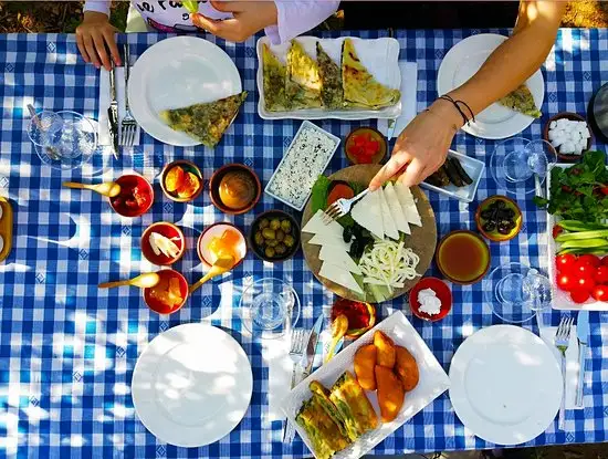 Kuytu Bahçe'nin yemek ve ambiyans fotoğrafları 1