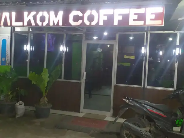 Gambar Makanan Malkom Coffee & Resto 6