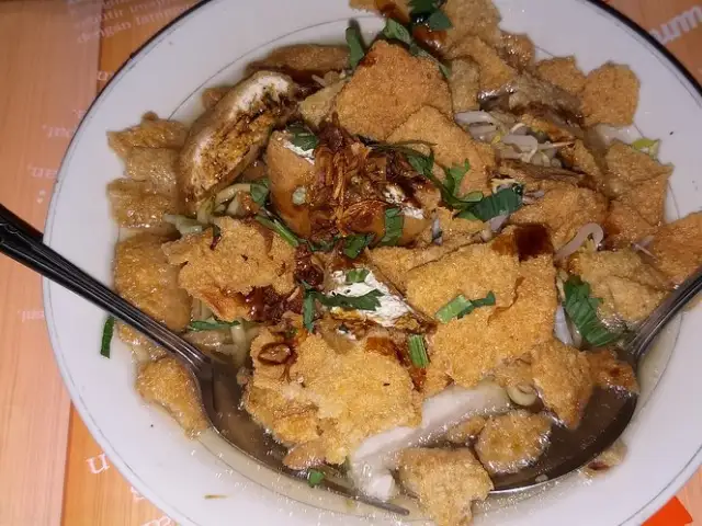 Gambar Makanan Mie Kopyok Pak Dhuwur 6