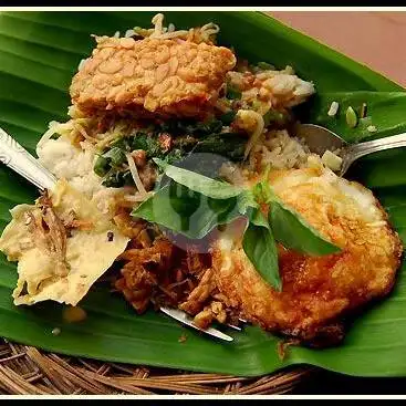 Gambar Makanan Nasi Rawon Khas Jawa Timur Mbak Yulita Bibis 11