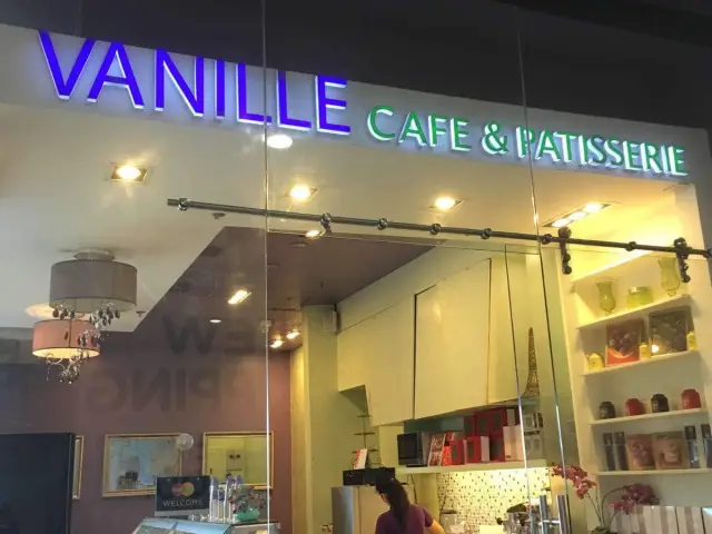 Vanille Cafe & Patisserie Food Photo 17