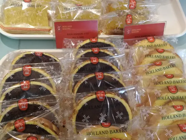 Gambar Makanan Holland Bakery 18