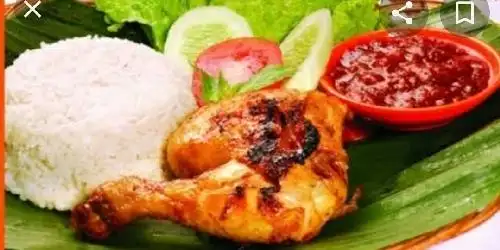 Ayam Bakar Ortega SAB 001, Putri Tunggal