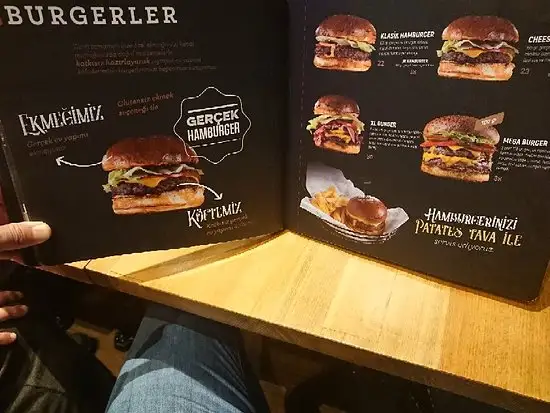 Mengoli Burgers Steak Fries'nin yemek ve ambiyans fotoğrafları 71