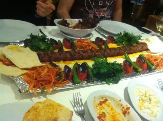 Günaydın Kebap Restaurant'nin yemek ve ambiyans fotoğrafları 16