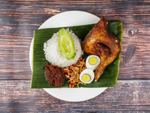 Nasi Lemak Juna