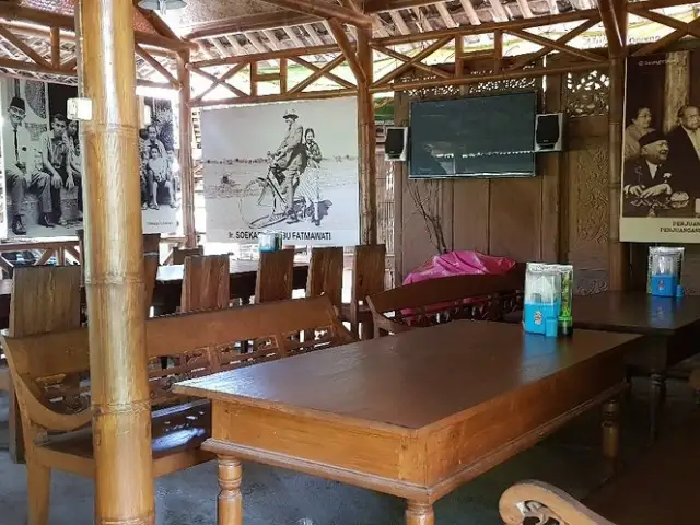 Gambar Makanan Warung Makan Kebon Ndhelik 7