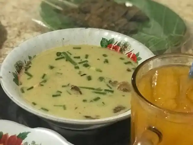 Gambar Makanan Soto Kesawan 13