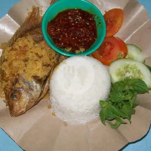 Gambar Makanan Pecel Lele Ayam Bebek Goreng Arto Moro Joyo, Kodam 8