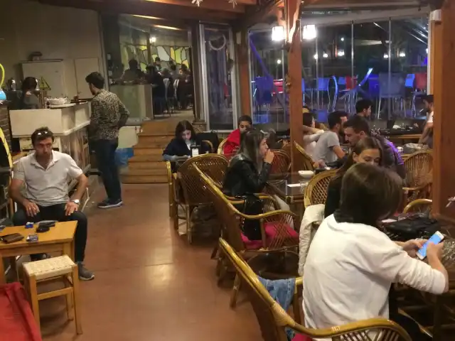 Güverte Pasta & Cafe'nin yemek ve ambiyans fotoğrafları 10