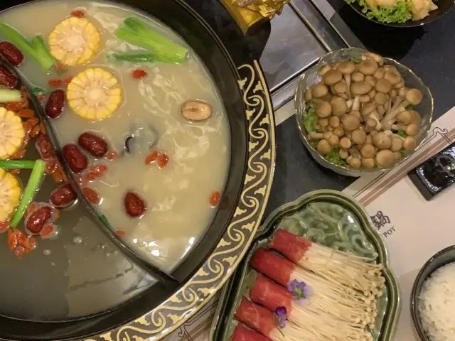 Gambar Makanan Chong Qing Hot Pot 5