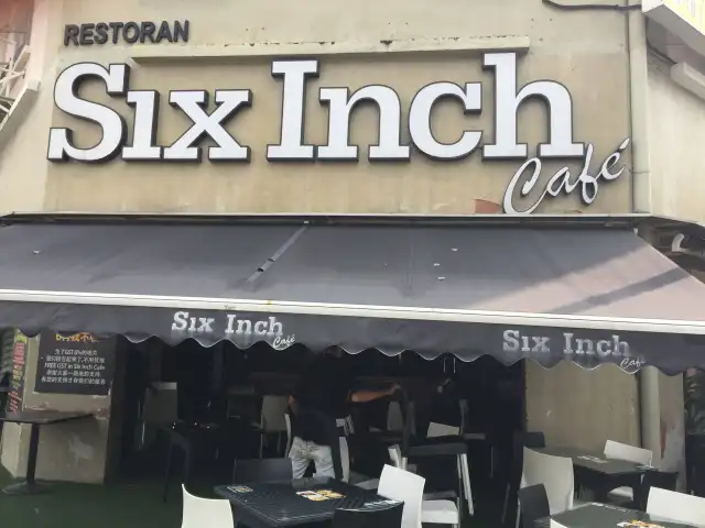 Six Inch Cafe Food Photo 5