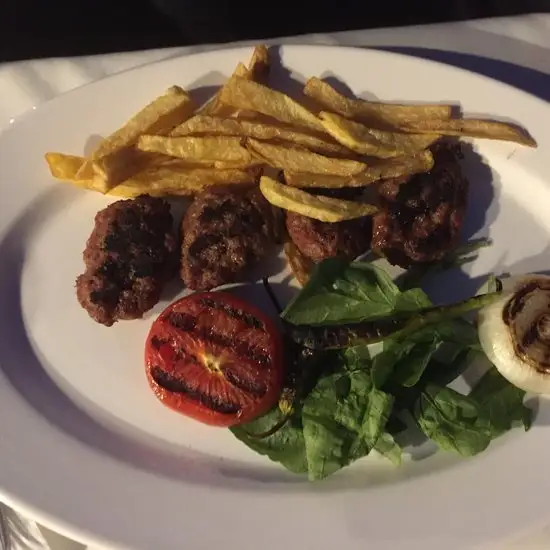 Erdeniz Restaurant'nin yemek ve ambiyans fotoğrafları 1